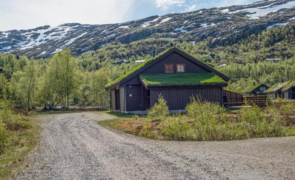 Four-Bedroom Cottage In Sirdal Tjorhom 외부 사진