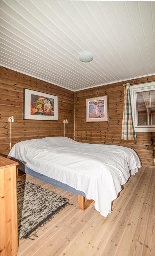 Four-Bedroom Cottage In Sirdal Tjorhom 외부 사진