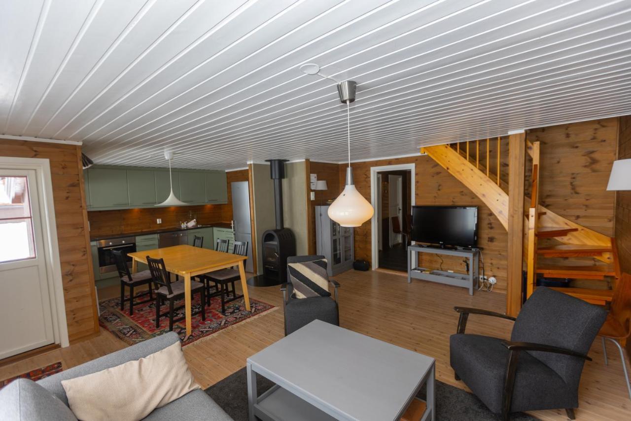 Four-Bedroom Cottage In Sirdal Tjorhom 외부 사진